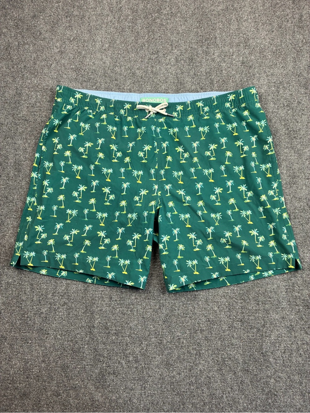 Bonobos Men’s Riviera Recycled Palm-Print Swim Trunks